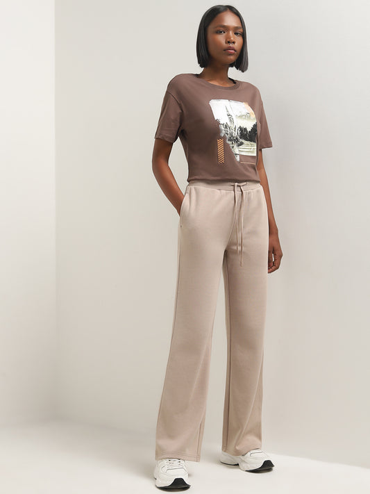 Studiofit Dark Brown Cityscape Design Cotton Blend T-Shirt