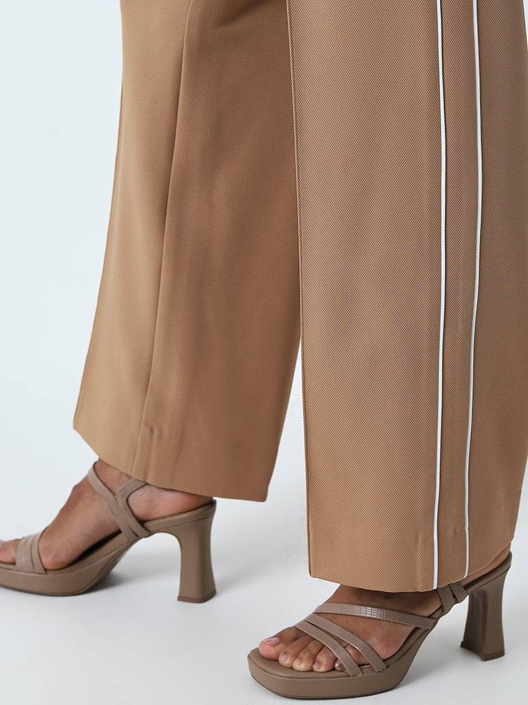 Wardrobe Light Brown High-Rise Trousers