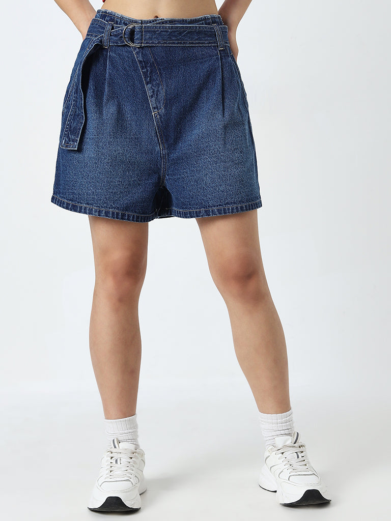 Nuon Dark Blue Mid-Rise Denim Shorts with Belt