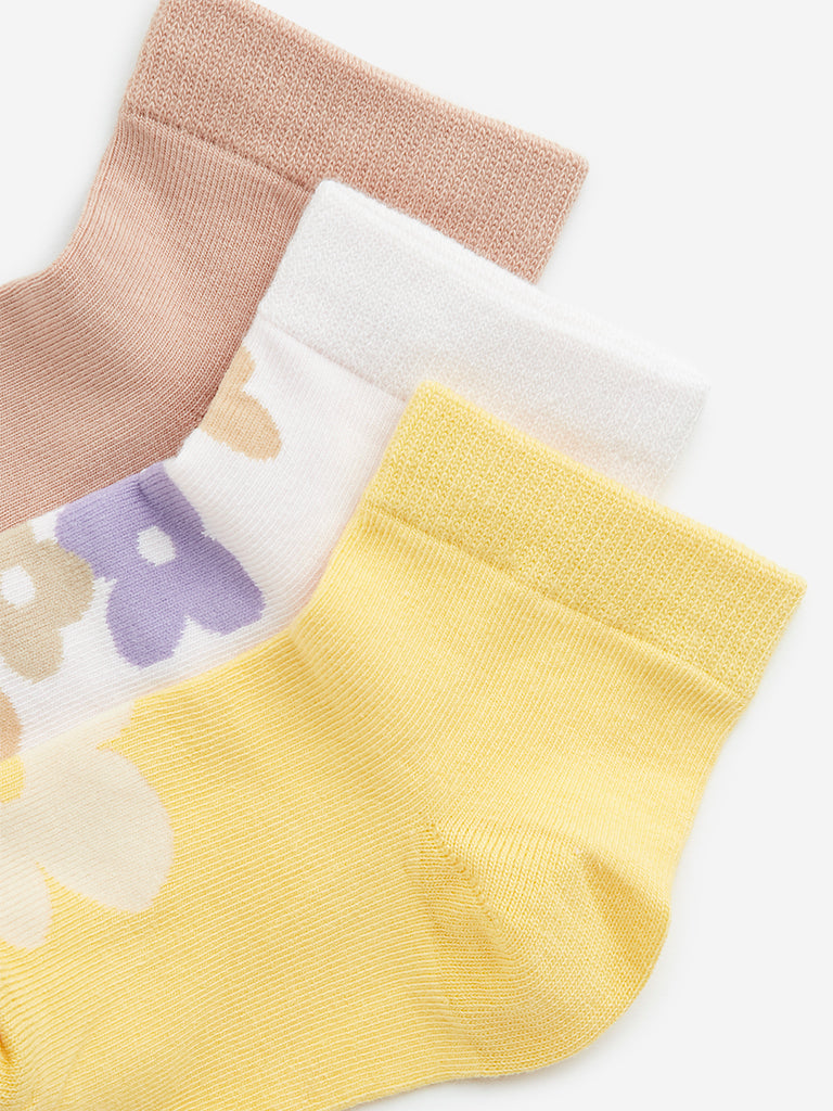 HOP Kids Multicolour Flower Printed Socks - Pack of 3