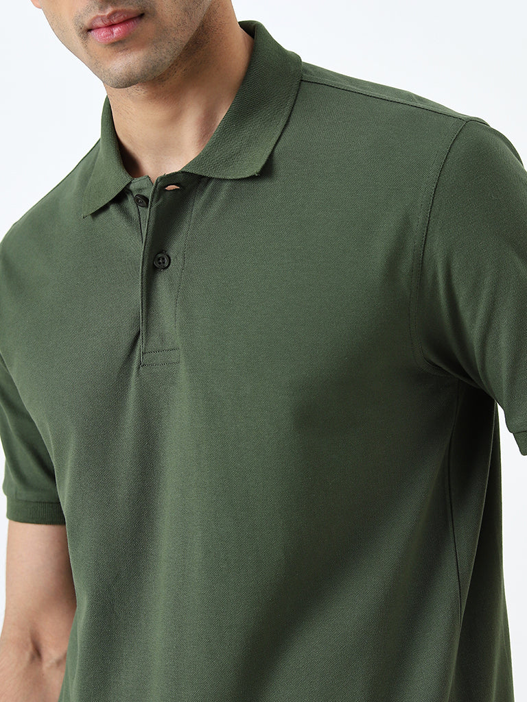 WES Casuals Olive Solid Slim-Fit Cotton Blend Polo T-Shirt