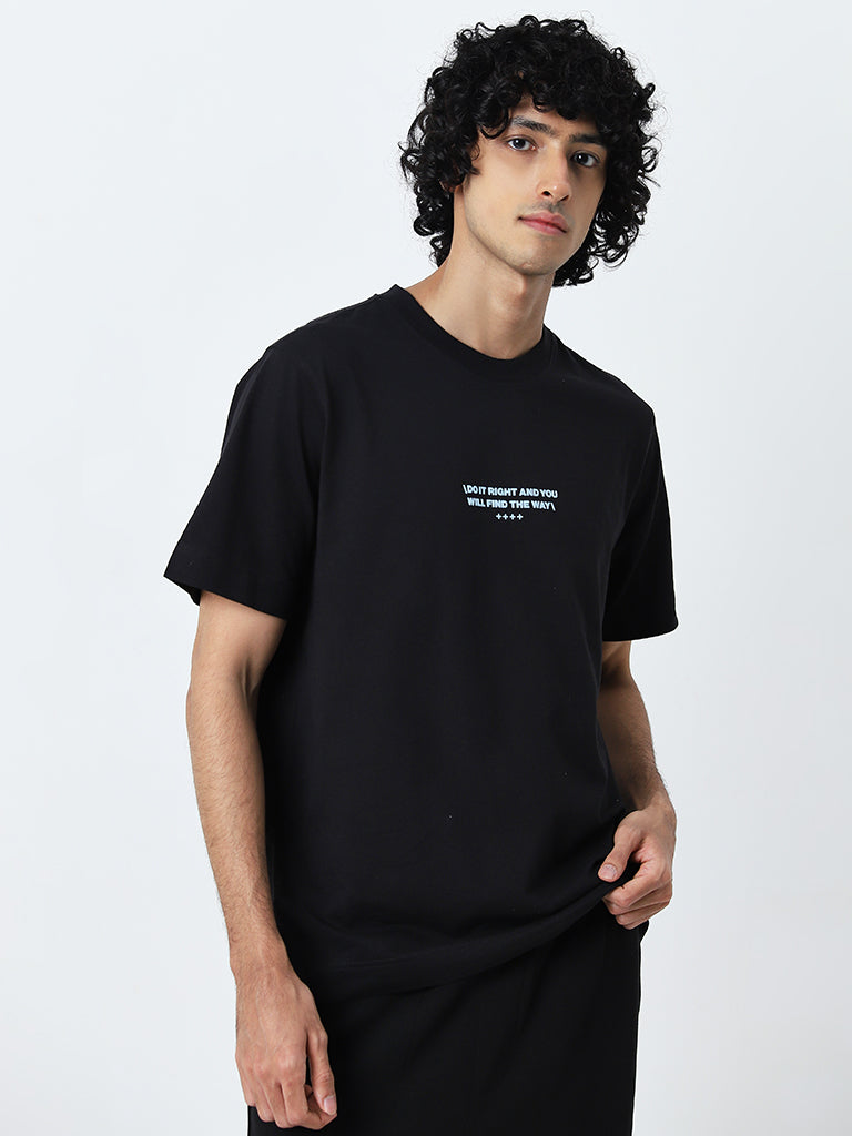 Studiofit Black Text Design Relaxed-Fit Cotton T-Shirt