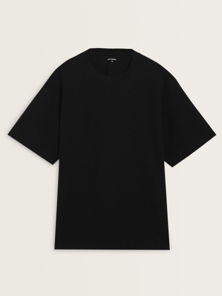 Studiofit Black Textured Relaxed Fit T-Shirt