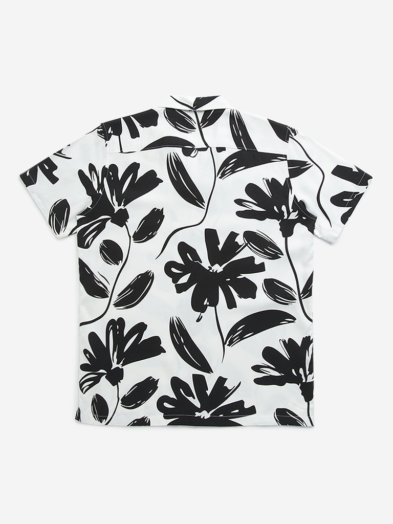 Y&F Kids Black & White Floral Resort-Fit Shirt