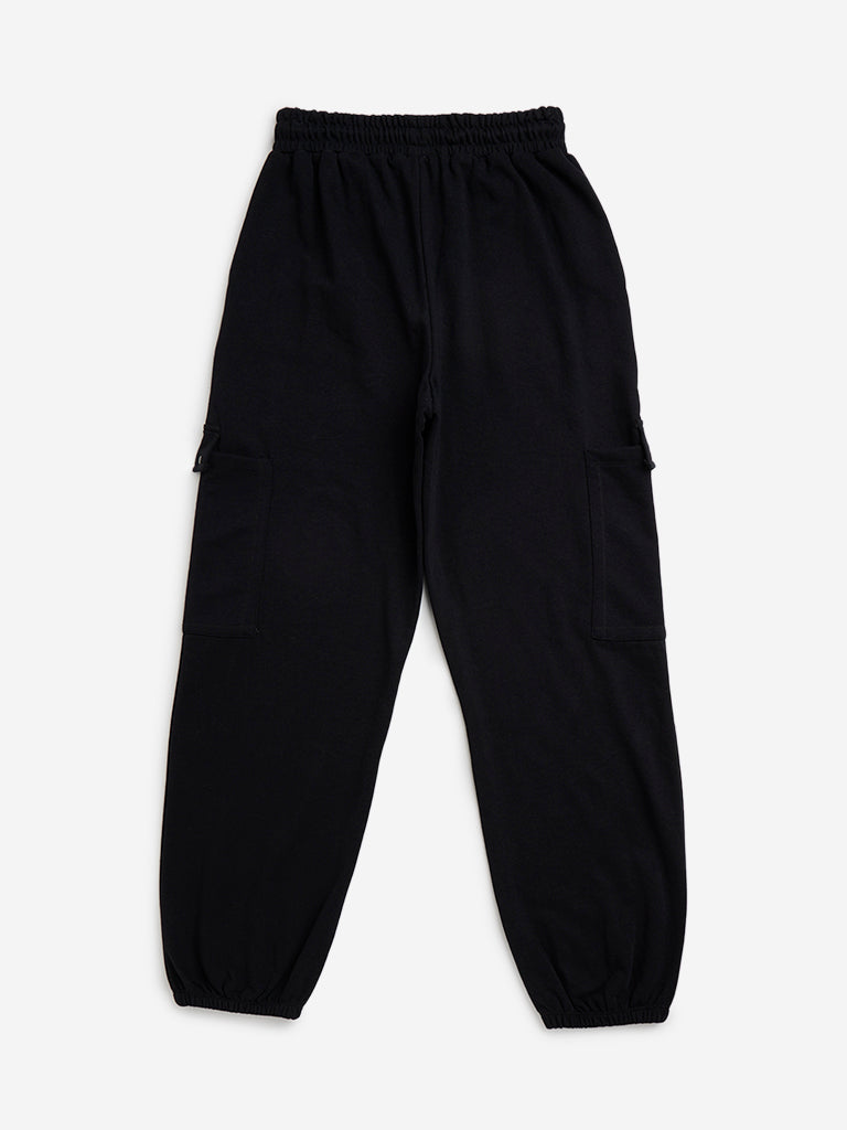 Y&F Kids Black Cargo-Style Mid-Rise Joggers