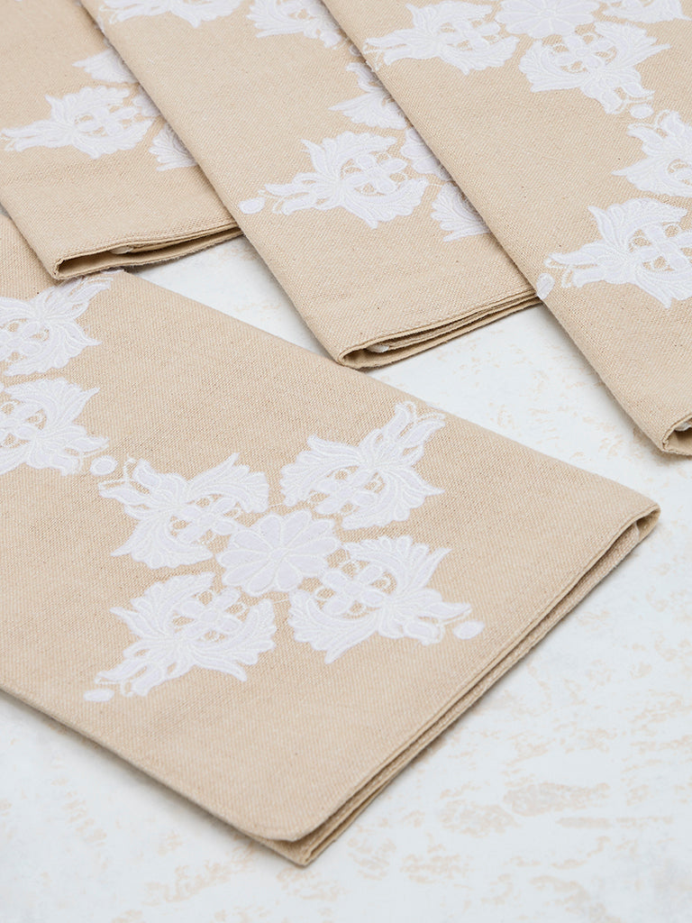 Westside Home Beige Damask Embroidered Placemats (Set of 4)