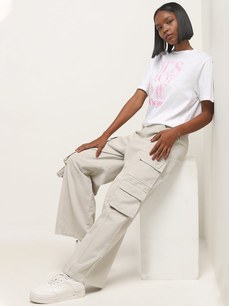 Nuon Light Beige Cargo-Style Wide Leg - Fit High - Rise Jeans