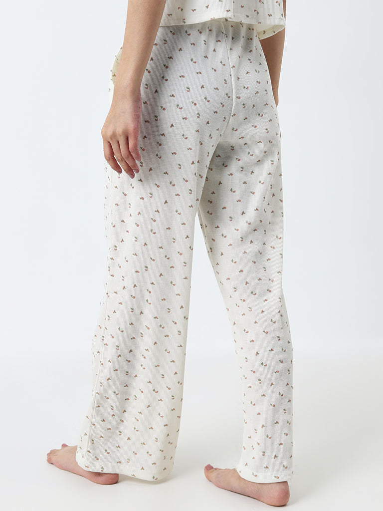 Superstar Ivory Floral Printed High-Rise Pyjamas