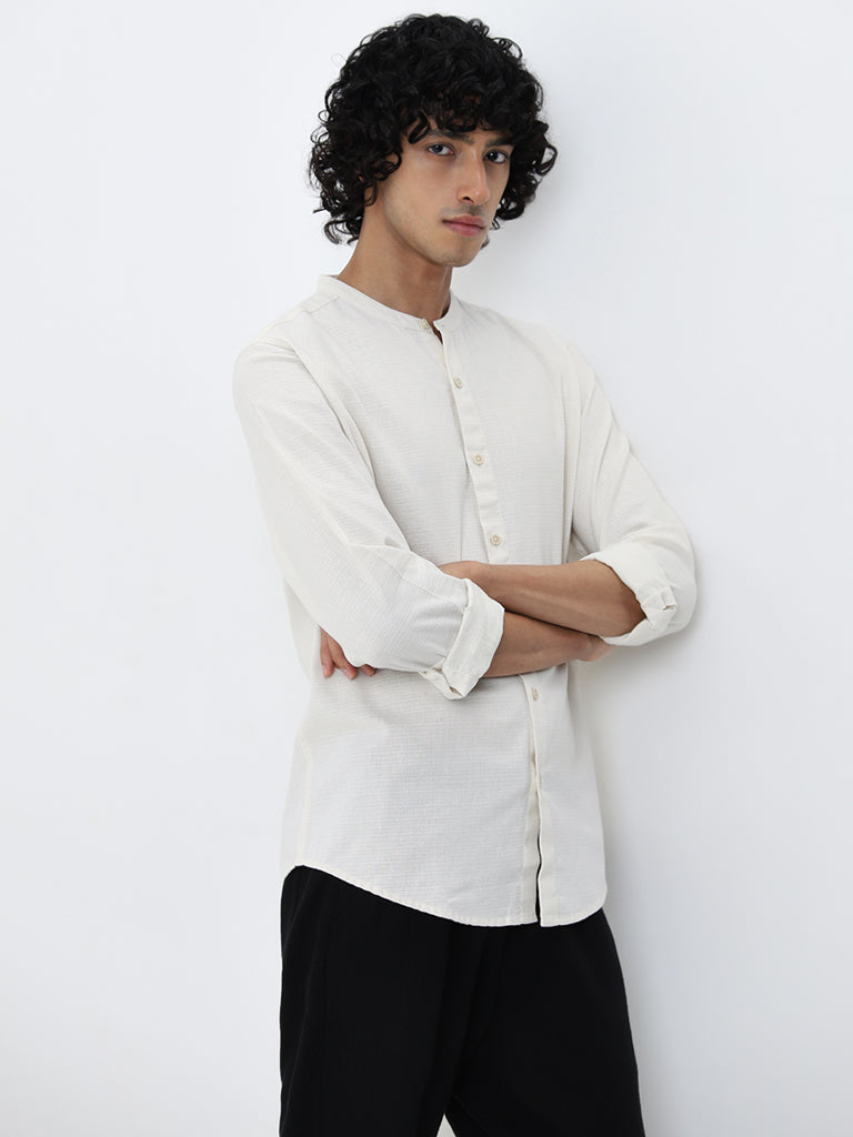 ETA Off-White Textured Resort-Fit Cotton Shirt