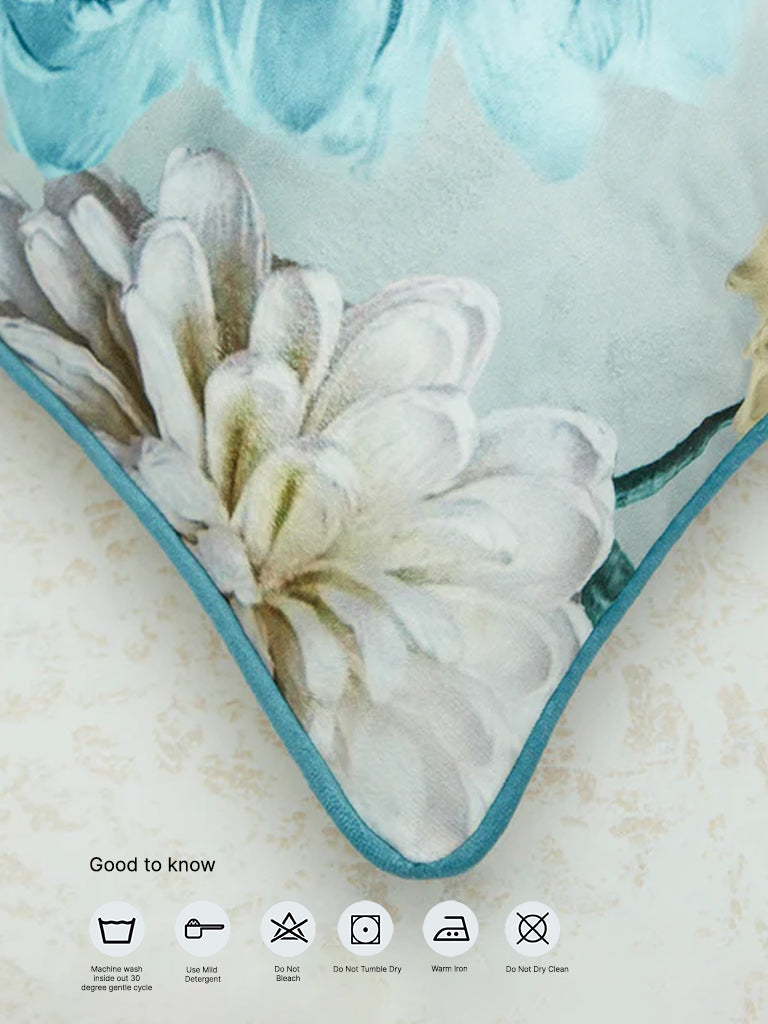 Westside Home Aqua Floral Patterned Cushion Cover