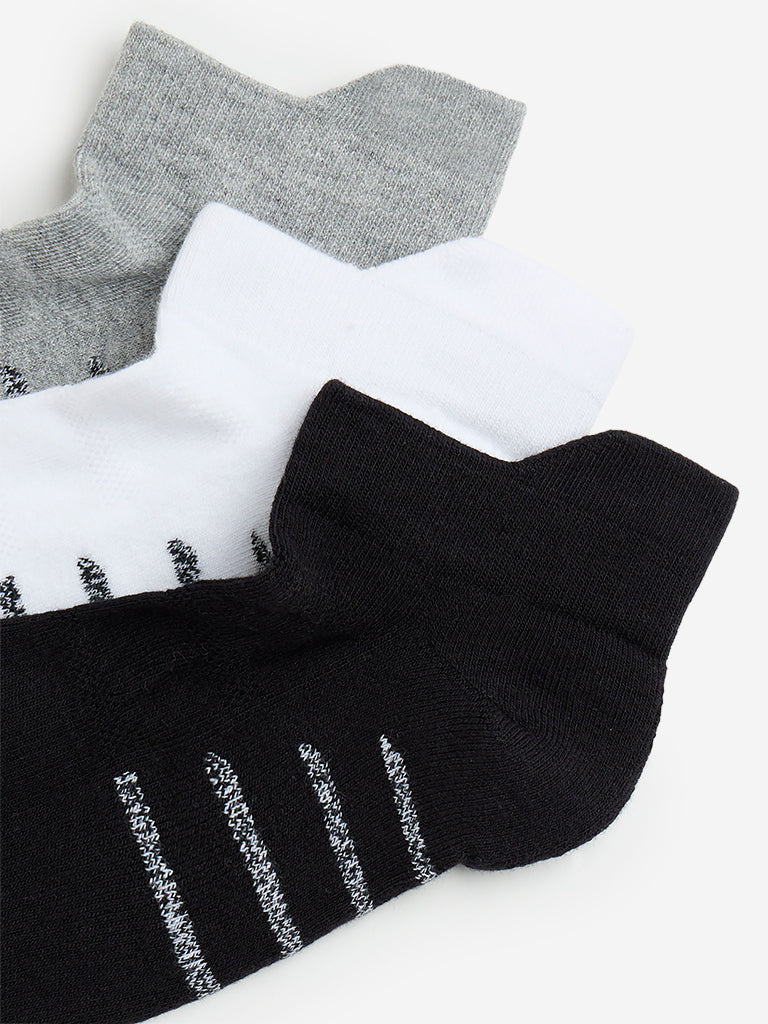 WES Lounge Grey Ankle Length Cotton Blend Socks - Pack of 3