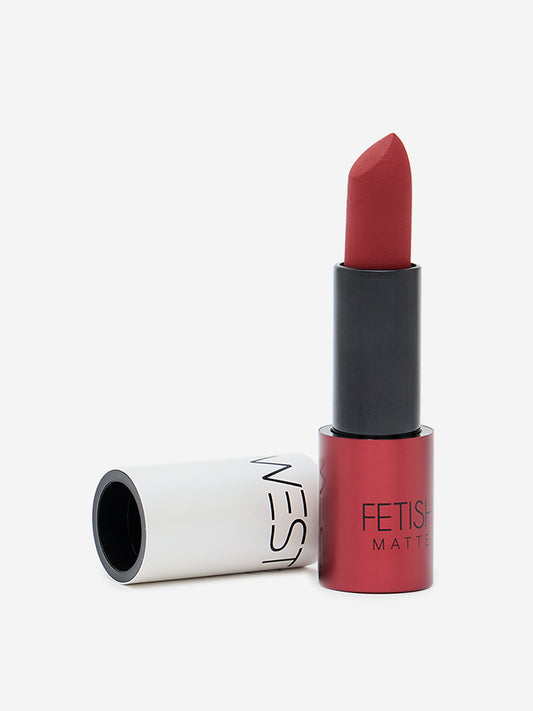 Studiowest Fetish Berry 02 Matte Lipstick - 4 gm