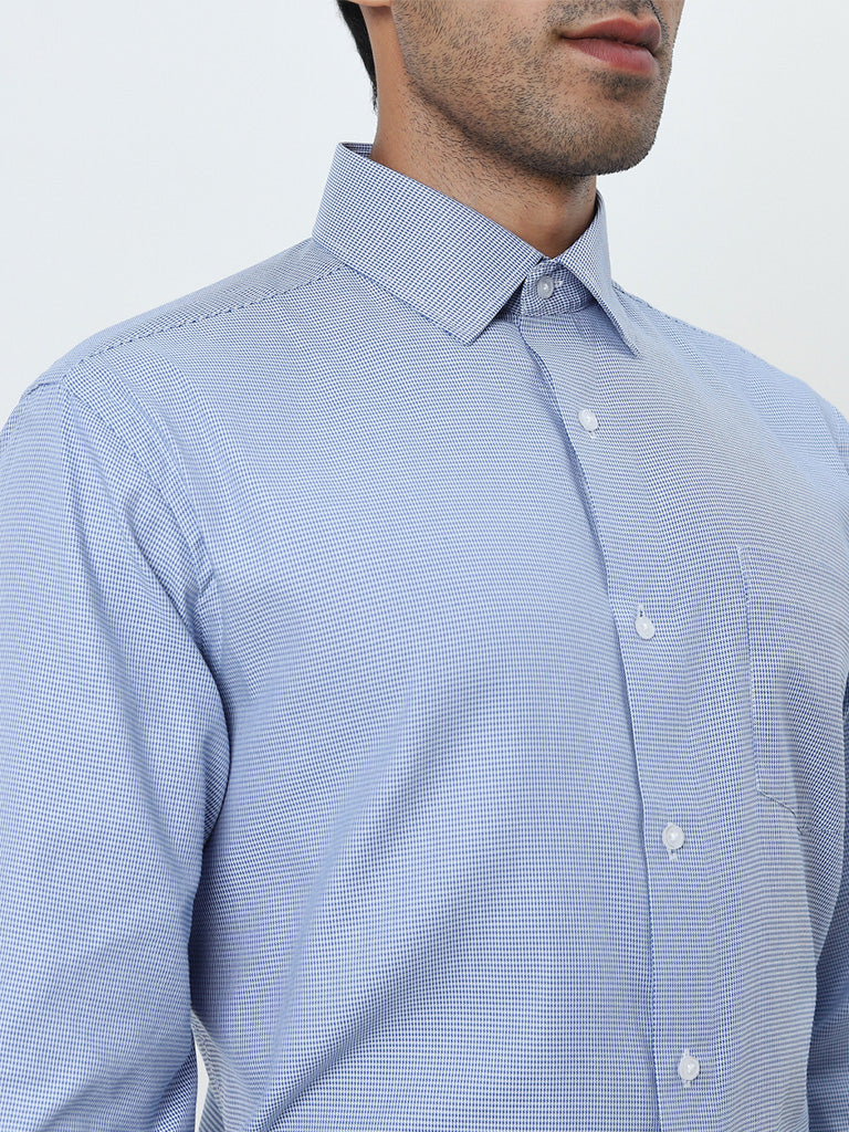 WES Formals Blue Checks Patterned Relaxed-Fit Shirt