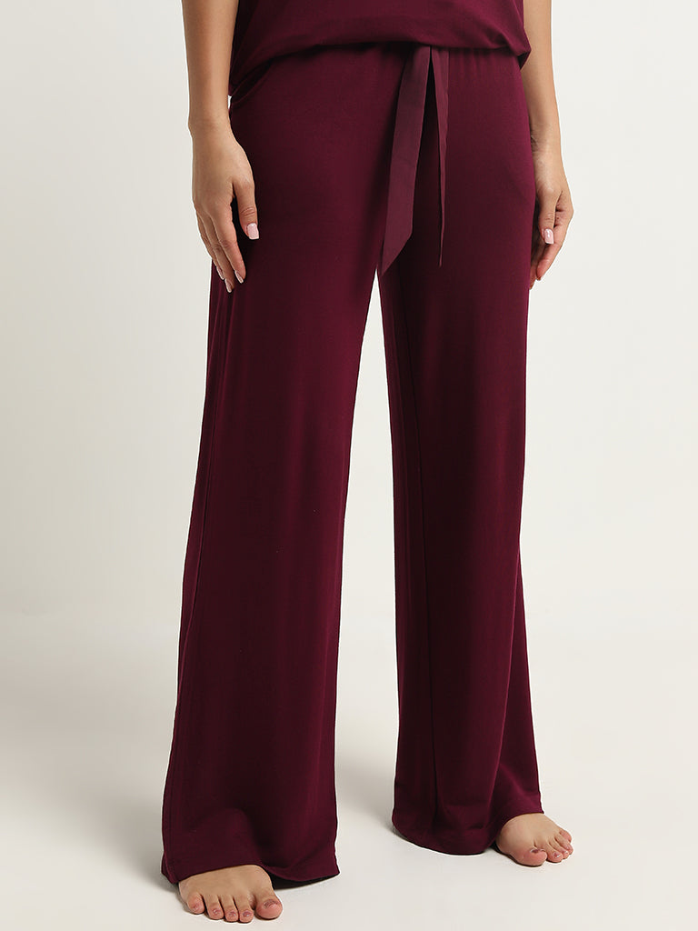 Wunderlove Burgundy Supersoft Solid High-Rise Pants