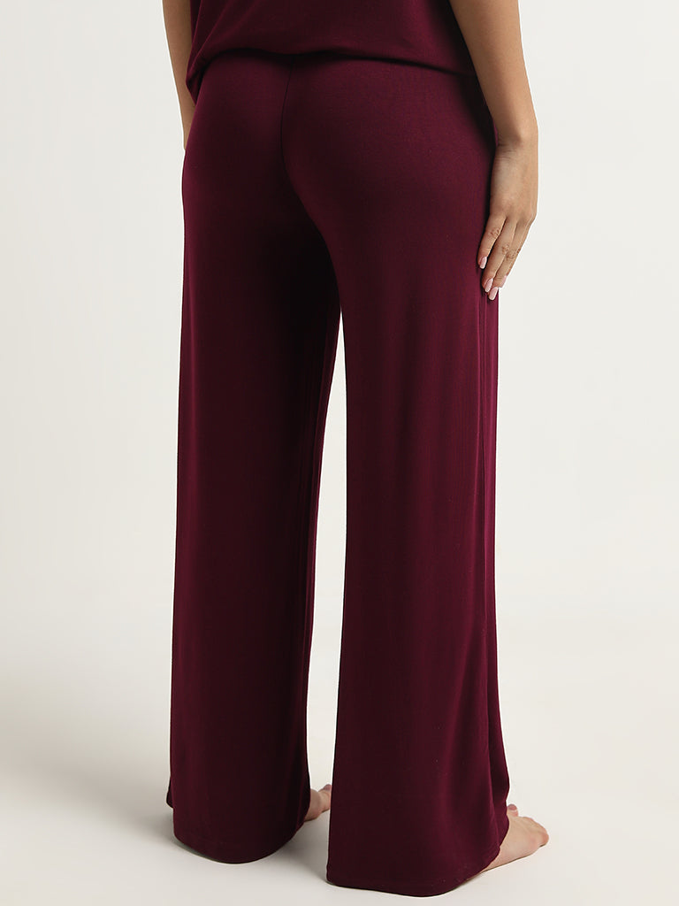 Wunderlove Burgundy Supersoft Solid High-Rise Pants