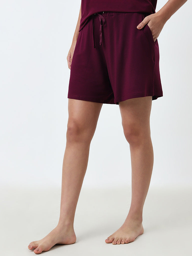 Wunderlove Burgundy High-Rise Shorts