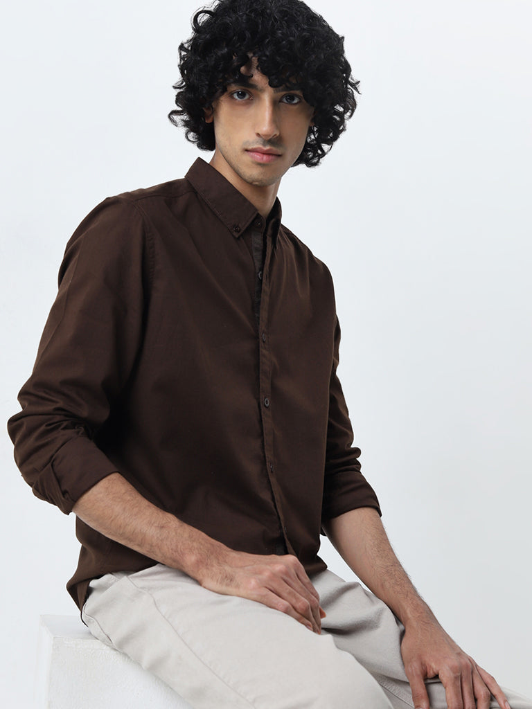 Nuon Dark Brown Solid Slim-Fit Cotton Shirt