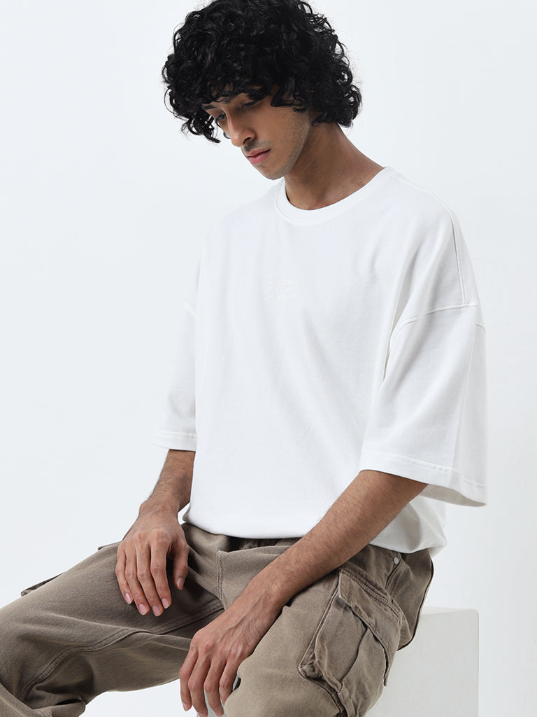 Nuon White Text Printed Relaxed Fit Cotton T-Shirt