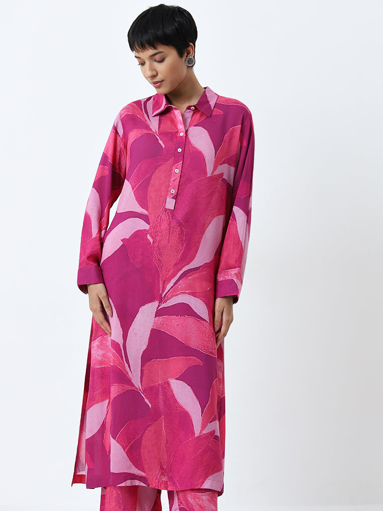 Utsa Fuchsia Leaf Printed Straight Kurta