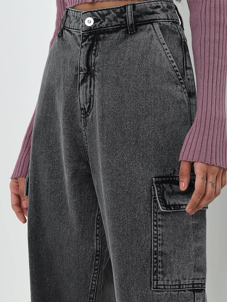 Nuon Charcoal Enzyme Wash Relaxed - Fit High - Rise Jeans