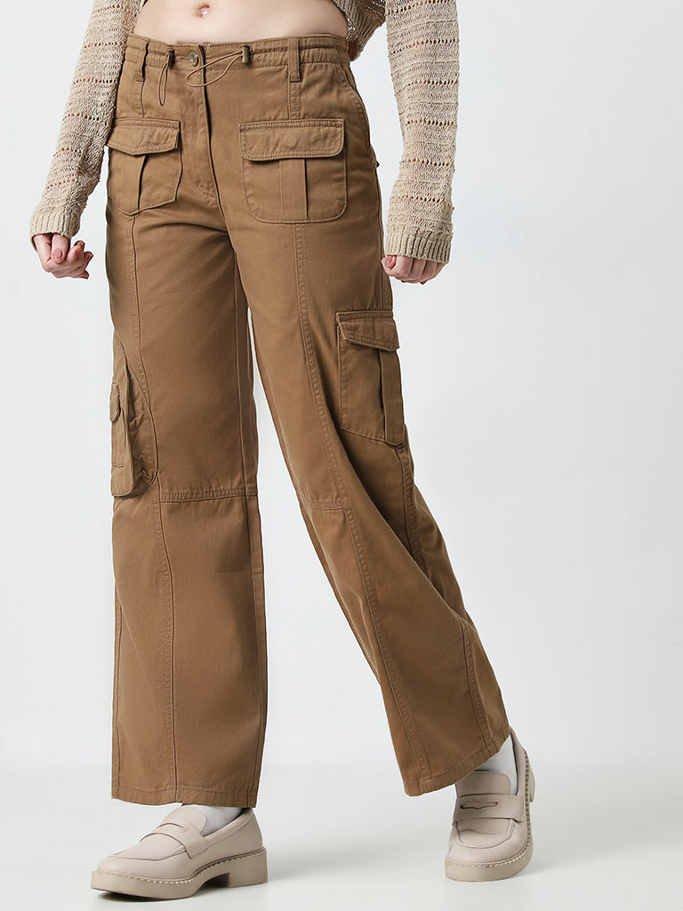 Nuon Tan Cargo-Style Straight-Fit Mid-Rise Jeans