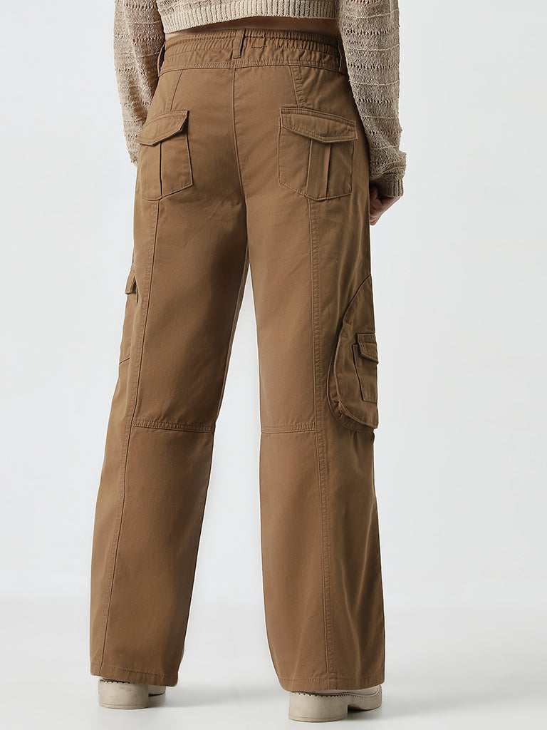 Nuon Tan Cargo-Style Straight-Fit Mid-Rise Jeans