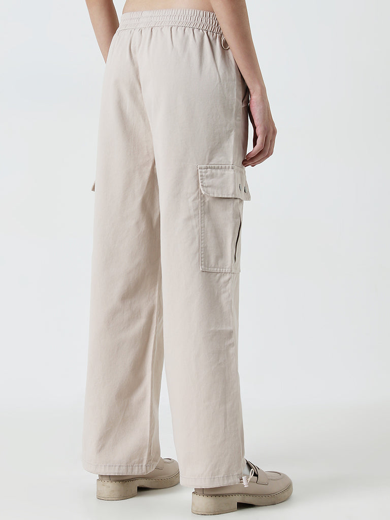 Nuon Beige Cargo-Style Straight-Fit Mid-Rise Jeans