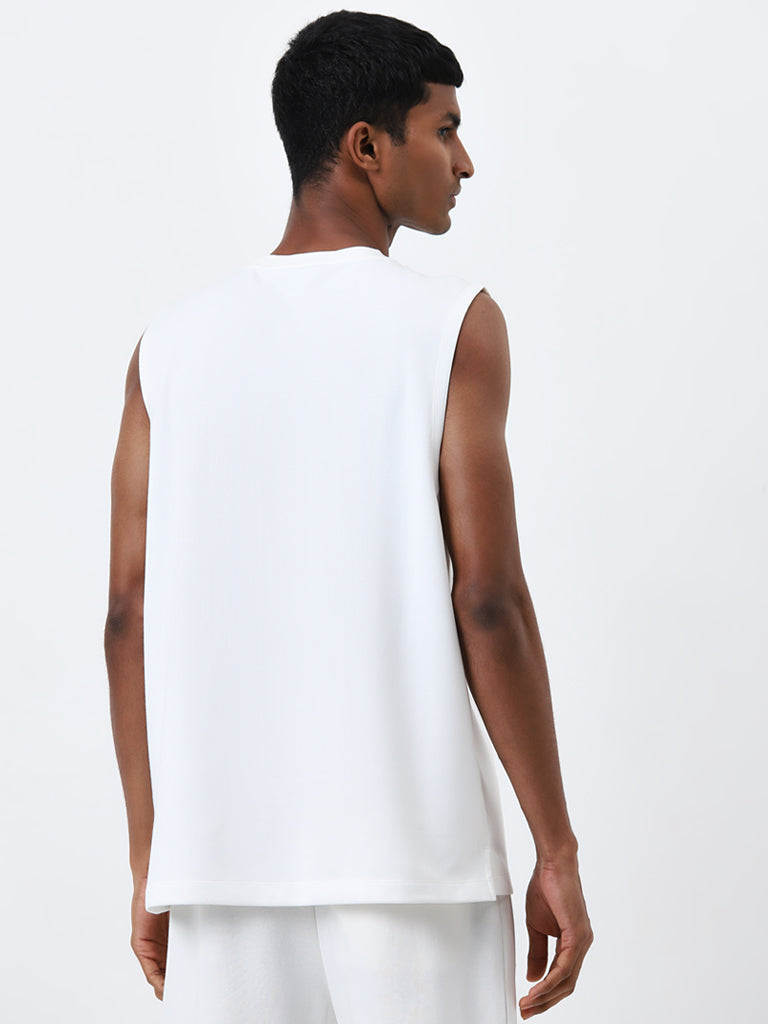 Studiofit White Solid Relaxed-Fit T-Shirt