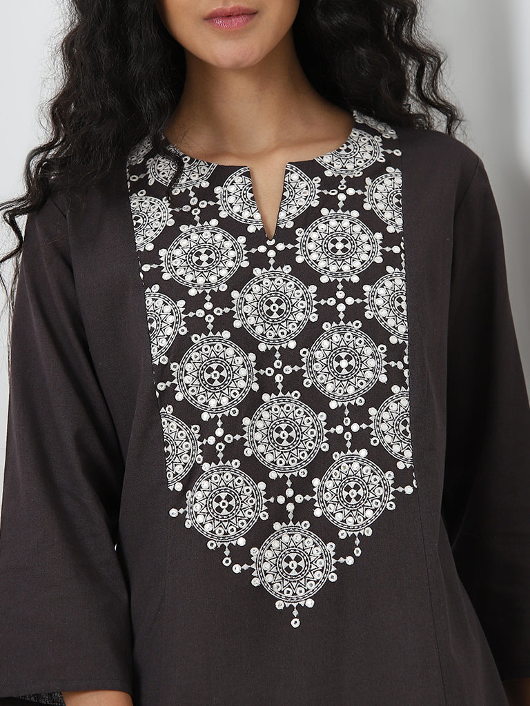 Utsa Charcoal Embroidered Cotton Blend A-Line Kurta