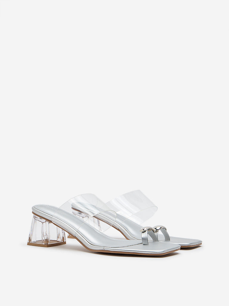 LUNA BLU Silver Vinyl Heel Sandals