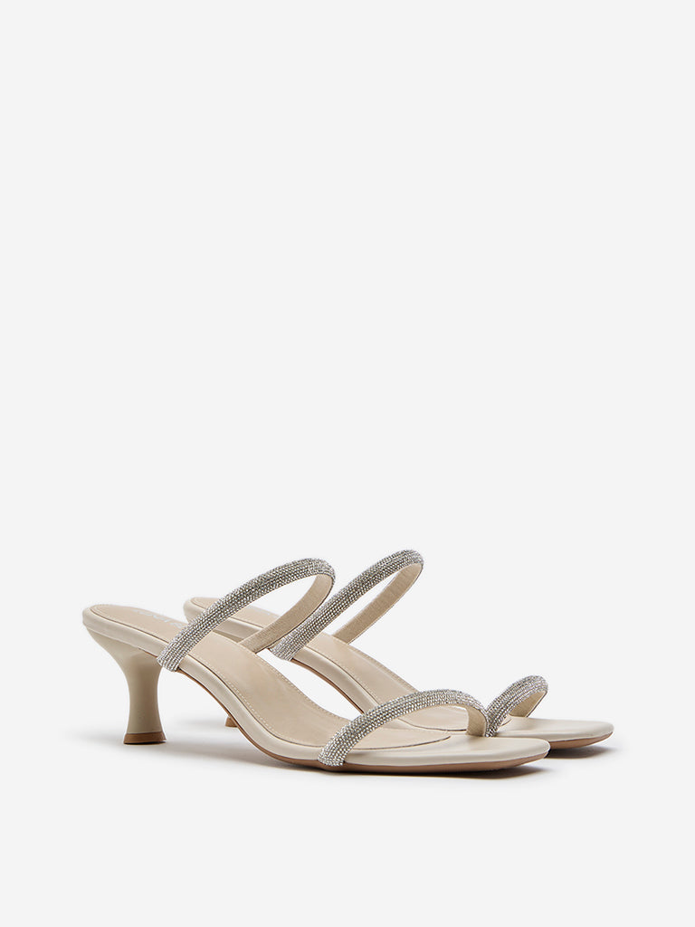 LUNA BLU Ivory Embellished Sandals