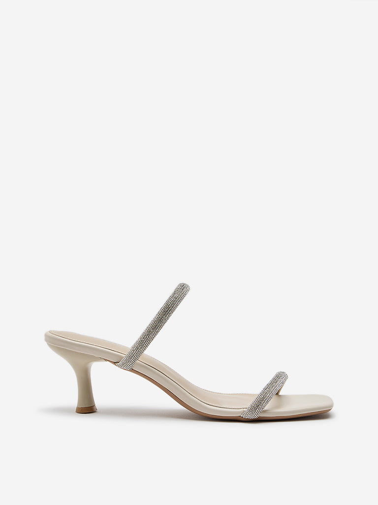 LUNA BLU Ivory Embellished Sandals