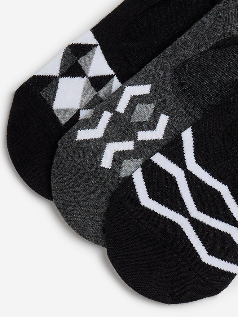 WES Lounge Black Printed Cotton Socks - Pack of 3