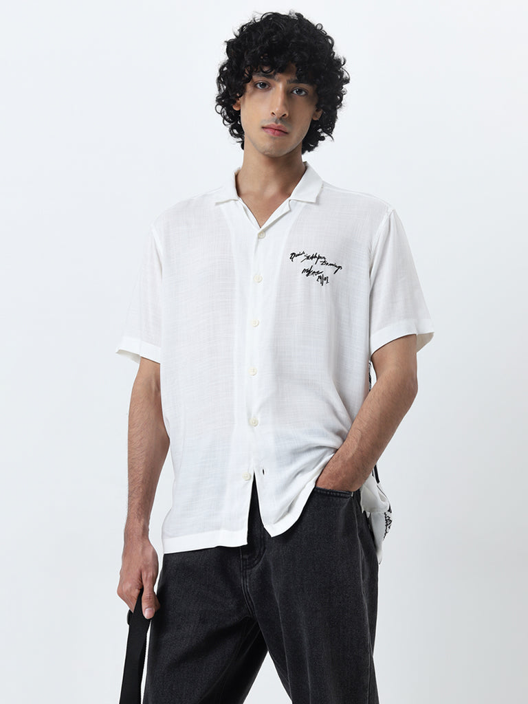 Nuon White Printed Relaxed-Fit Shirt