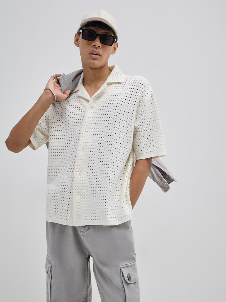 Nuon Off-White Cut-Out Detailed Relaxed-Fit Shirt