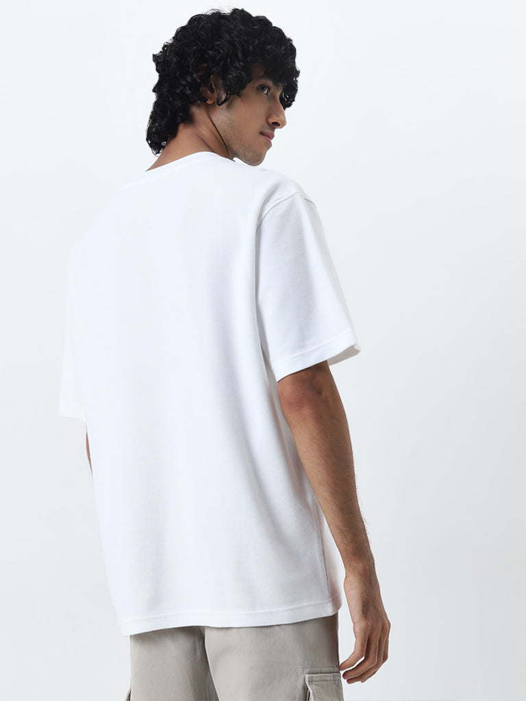 Nuon White Printed Relaxed-Fit Cotton T-Shirt