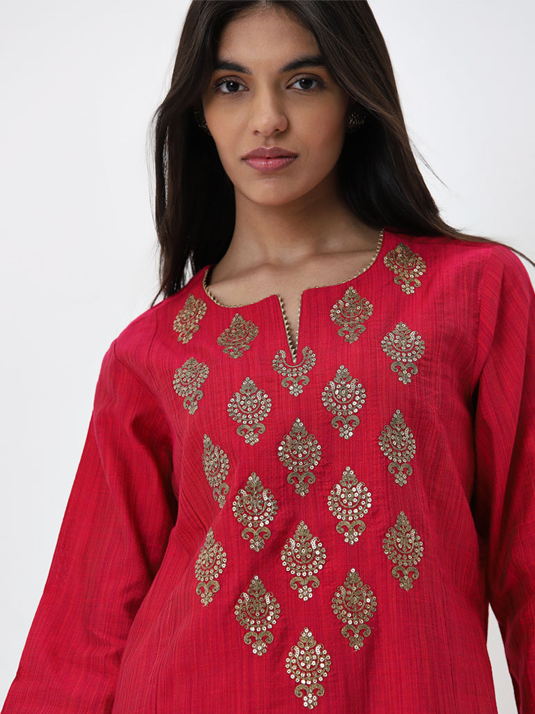 Utsa Magenta Embellished A-Line Kurta