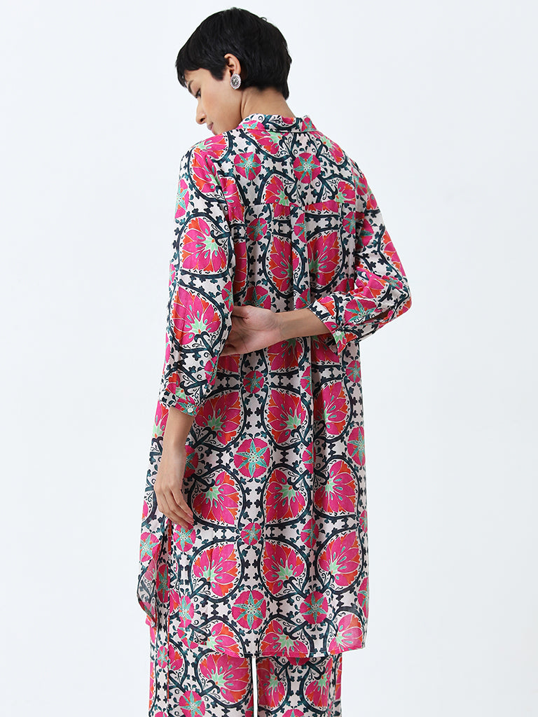 Utsa Pink Leaf Patterned Straight Kurta