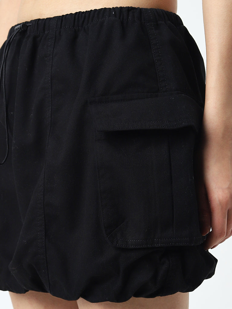 Nuon Black Cargo-Style Mid-Rise Cotton Skirt