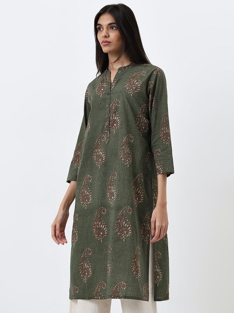 Utsa Sage Paisley Design A-Line Cotton Kurta