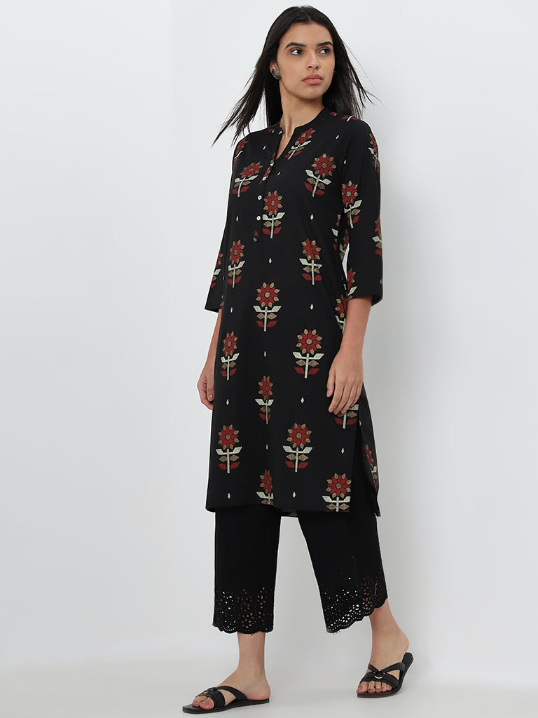 Utsa Black Floral Printed Straight Cotton Kurta