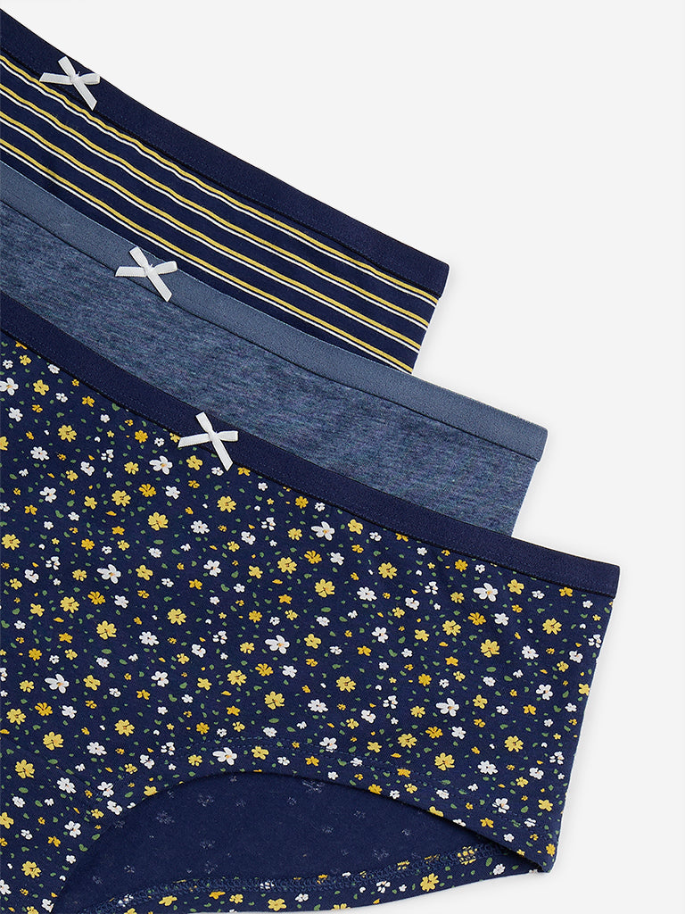 Wunderlove Navy Printed Cotton Briefs - Pack of 3