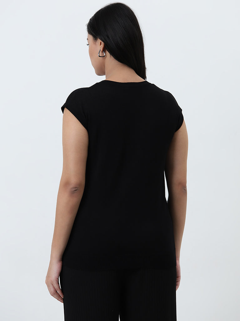 Gia Black Solid Top