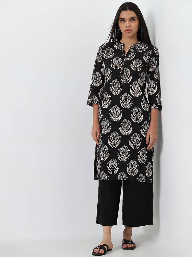 Utsa Black Butta Printed Straight Cotton Kurta