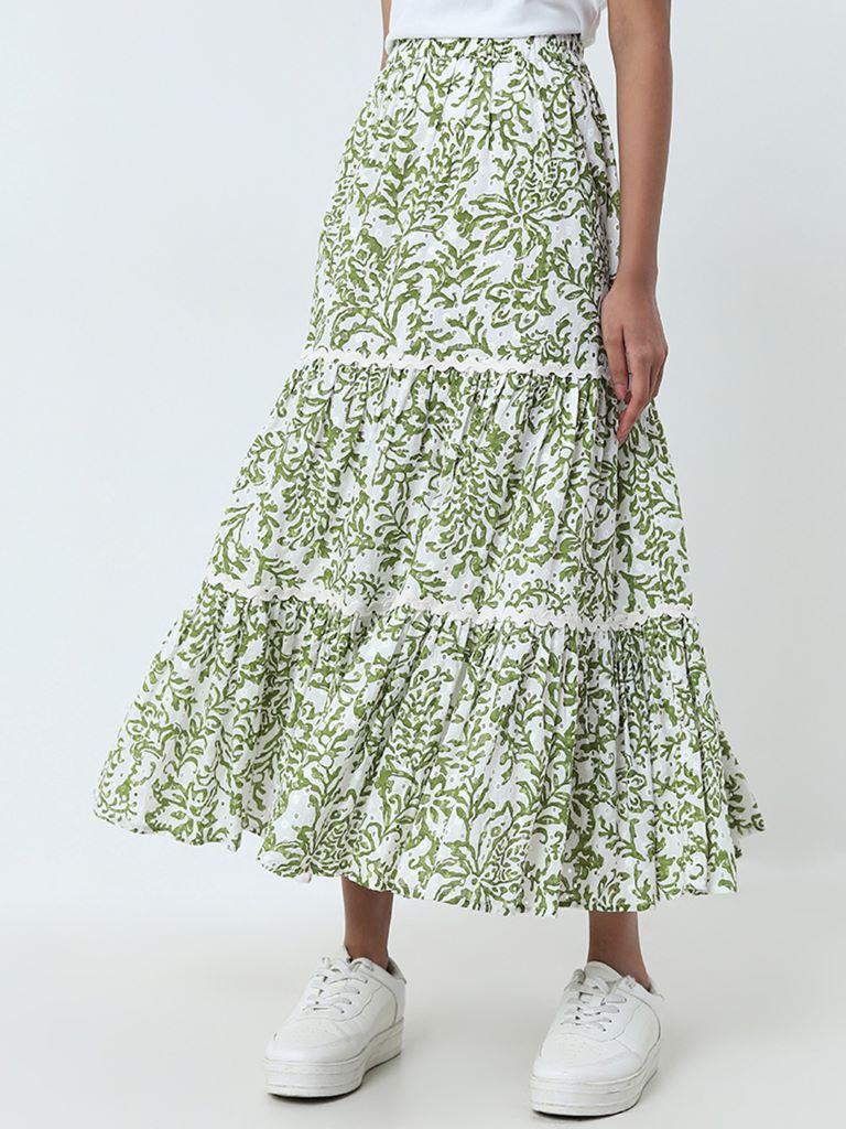 LOV Green Leaf Design Tiered Cotton Skirt