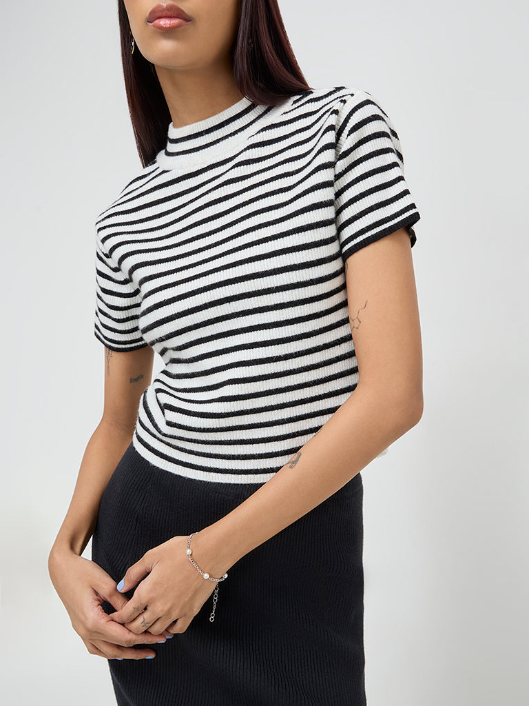 Nuon White Striped Top