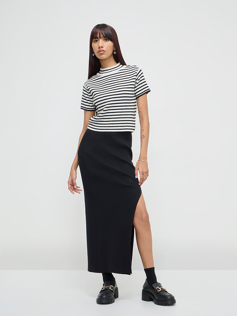 Nuon White Striped Top