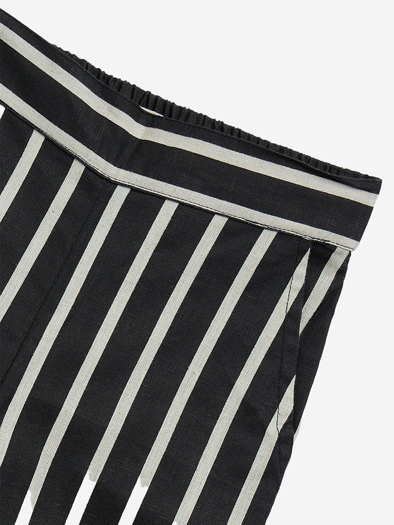 Utsa Kids Black Striped High-Rise Cotton Blend Ethnic Pants - (2-8yrs)