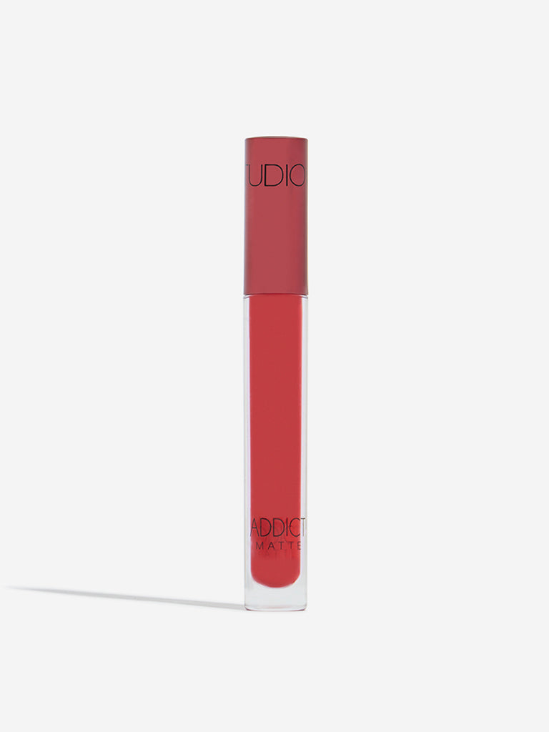 Studiowest Addict Liquid Diva-04 Matte Lipstick - 3.5 ml