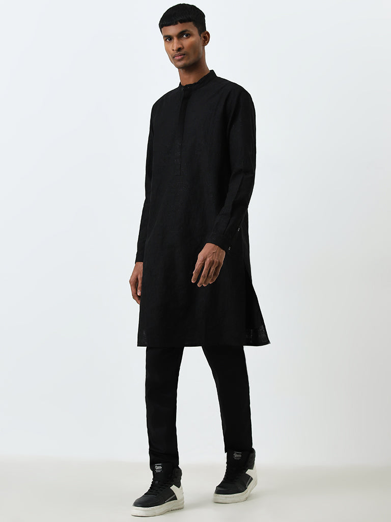 Mens Ethnicwear Black Mid-Rise Cotton Blend Churidar